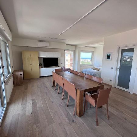 צ'יביטאנובה מארקה Vista Mare Guest House מראה חיצוני תמונה